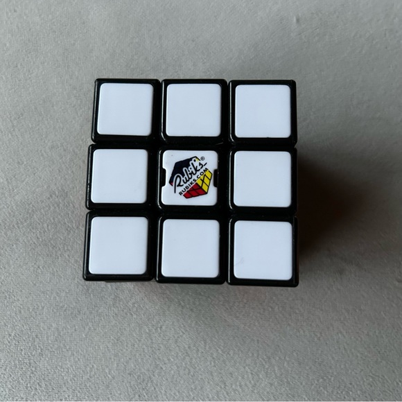Set of 2 ~ Rubik’s ~ 2 x 2 & 3 x 3 - Picture 2 of 4
